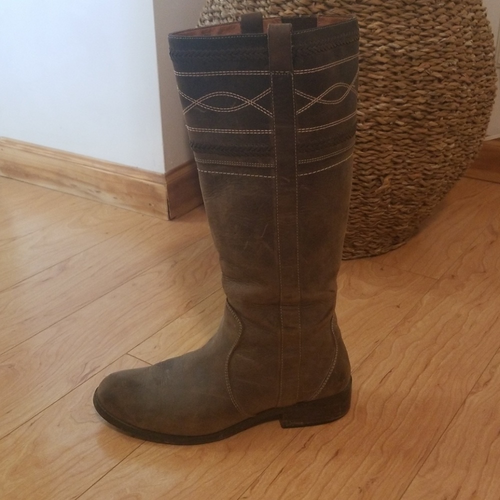 Womens boots